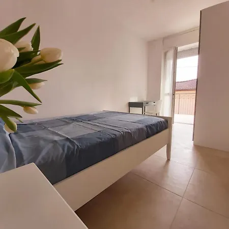 Allegra Apartamento *